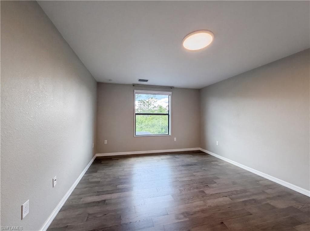 1588 Vizcaya LN-4