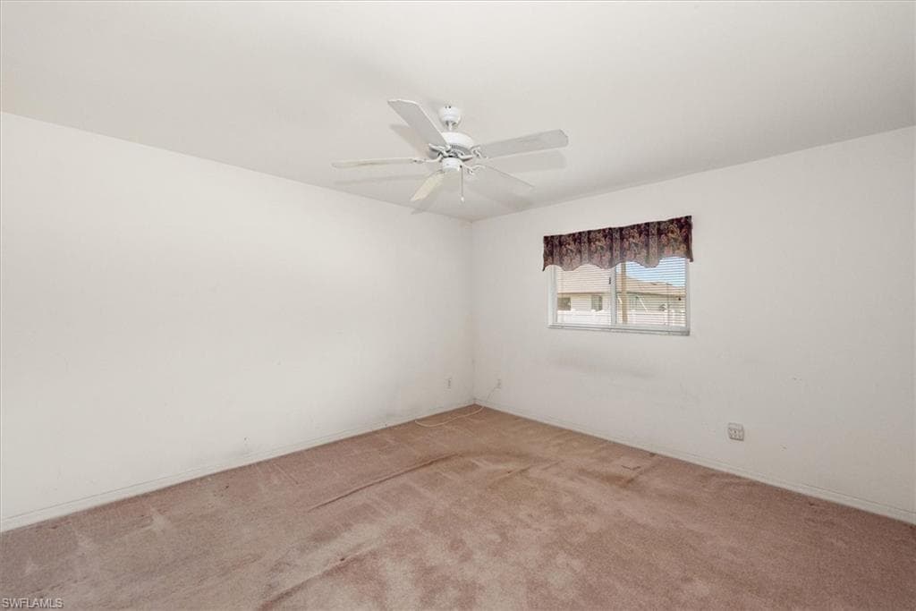 6211 Castlewood CIR-15
