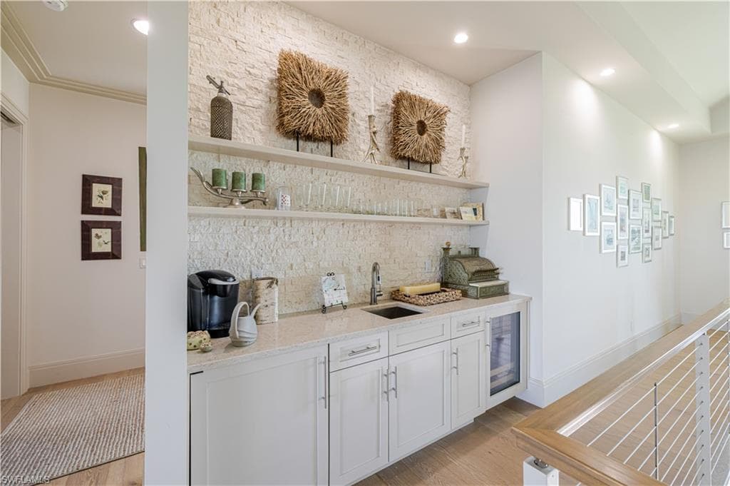 1247 Blue Hill Creek DR-23
