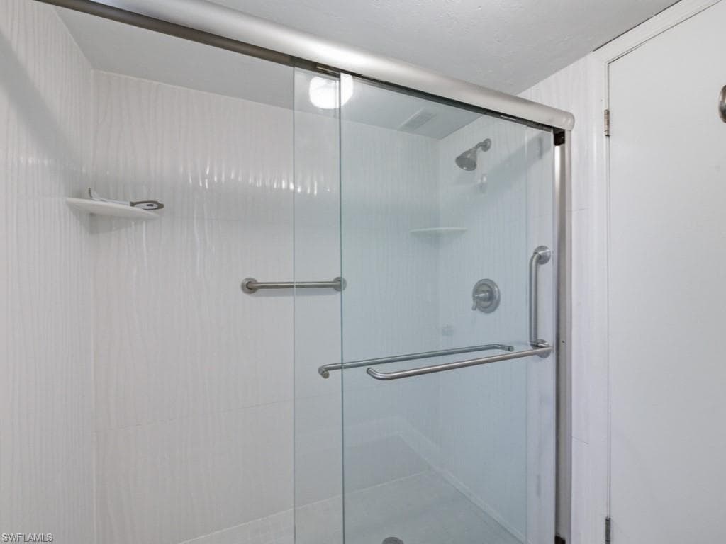 3207 Horse Carriage WAY 403-21