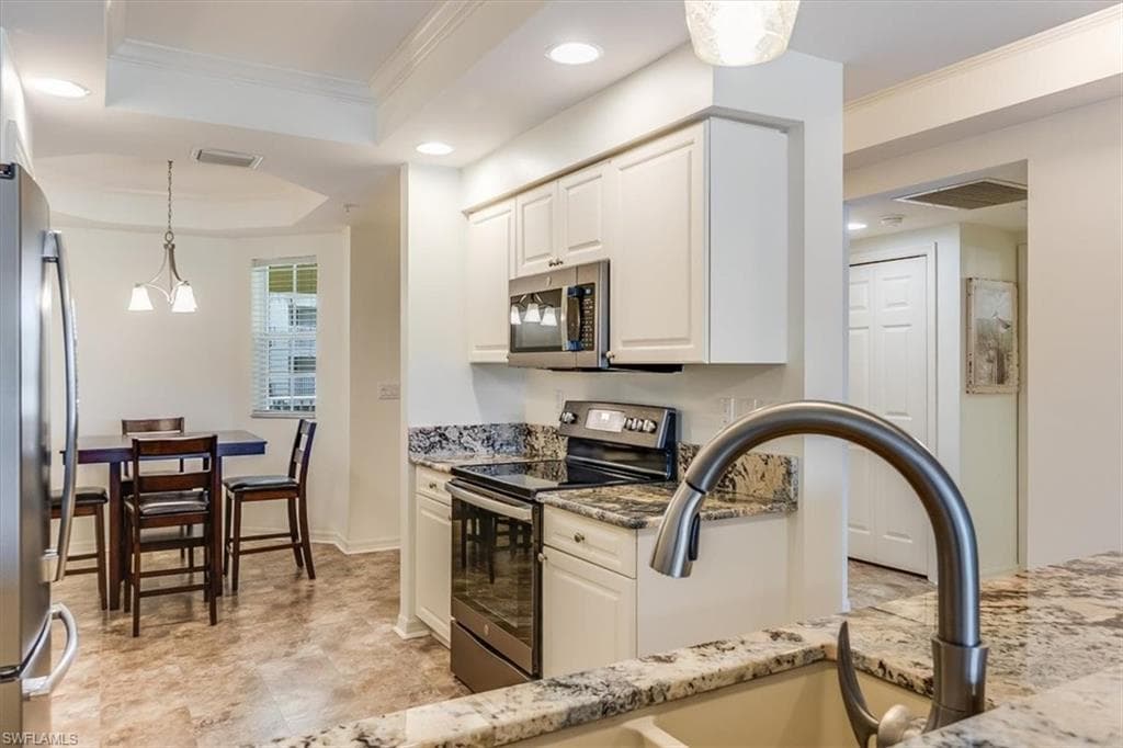 1793 Four Mile Cove PKWY 724-2