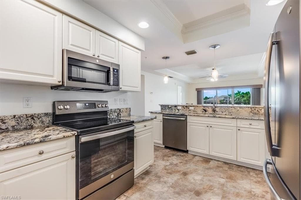 1793 Four Mile Cove PKWY 724-1