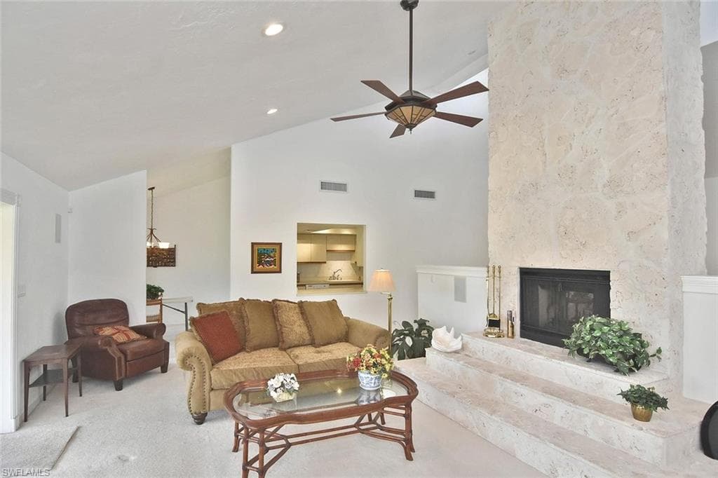 7226 Hendry Creek DR-8