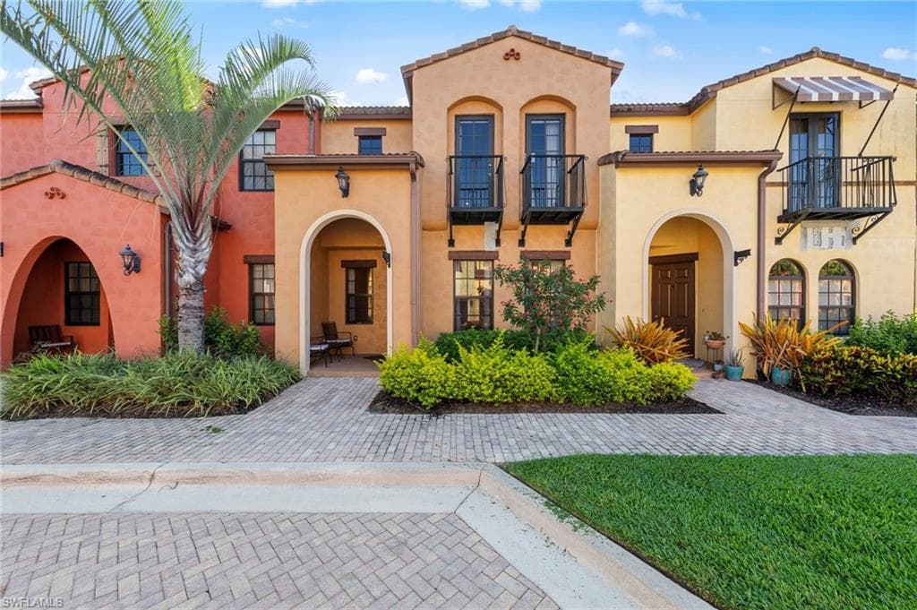 11736 Izarra WAY 7809-1