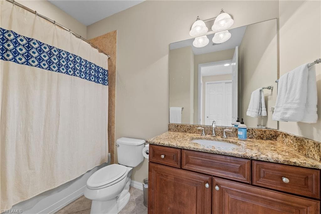 11736 Izarra WAY 7809-19