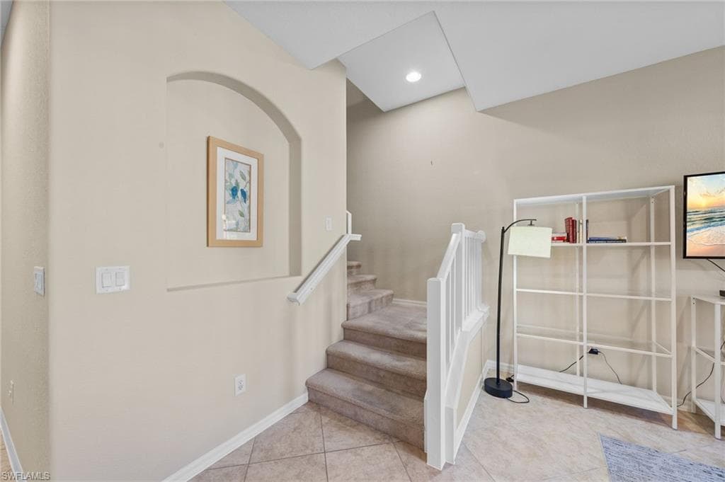 11736 Izarra WAY 7809-13