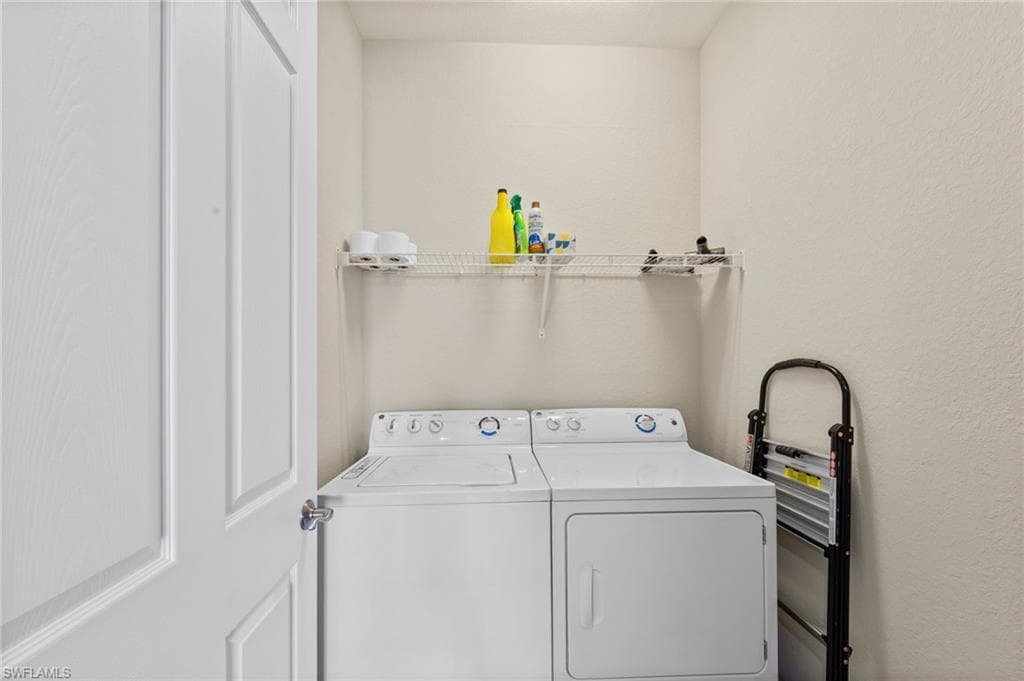 11736 Izarra WAY 7809-14