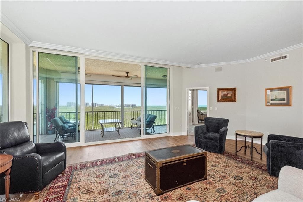 425 Dockside DR PH-1-8