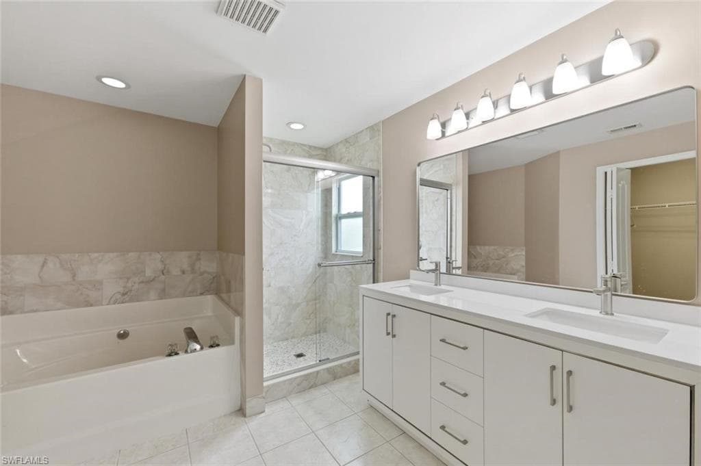 11528 Woodmount LN-23