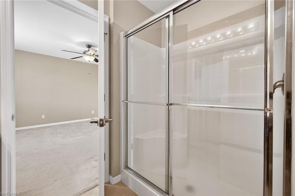 3806 Clearbrook LN-17