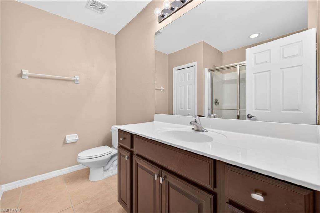 3806 Clearbrook LN-16