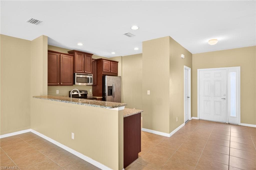 3806 Clearbrook LN-3