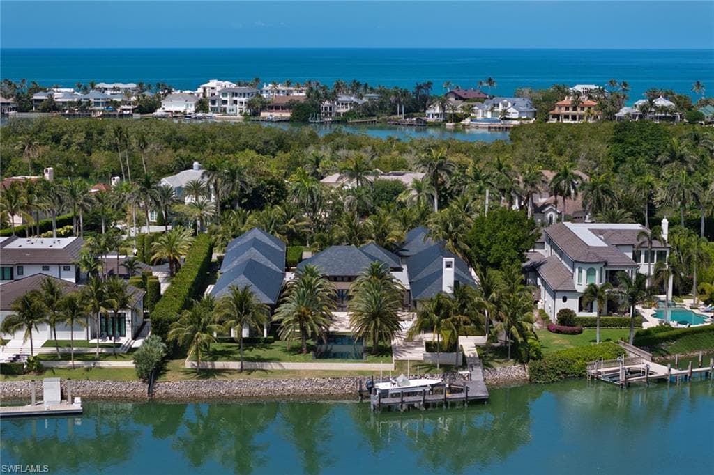 3655 Fort Charles DR-42