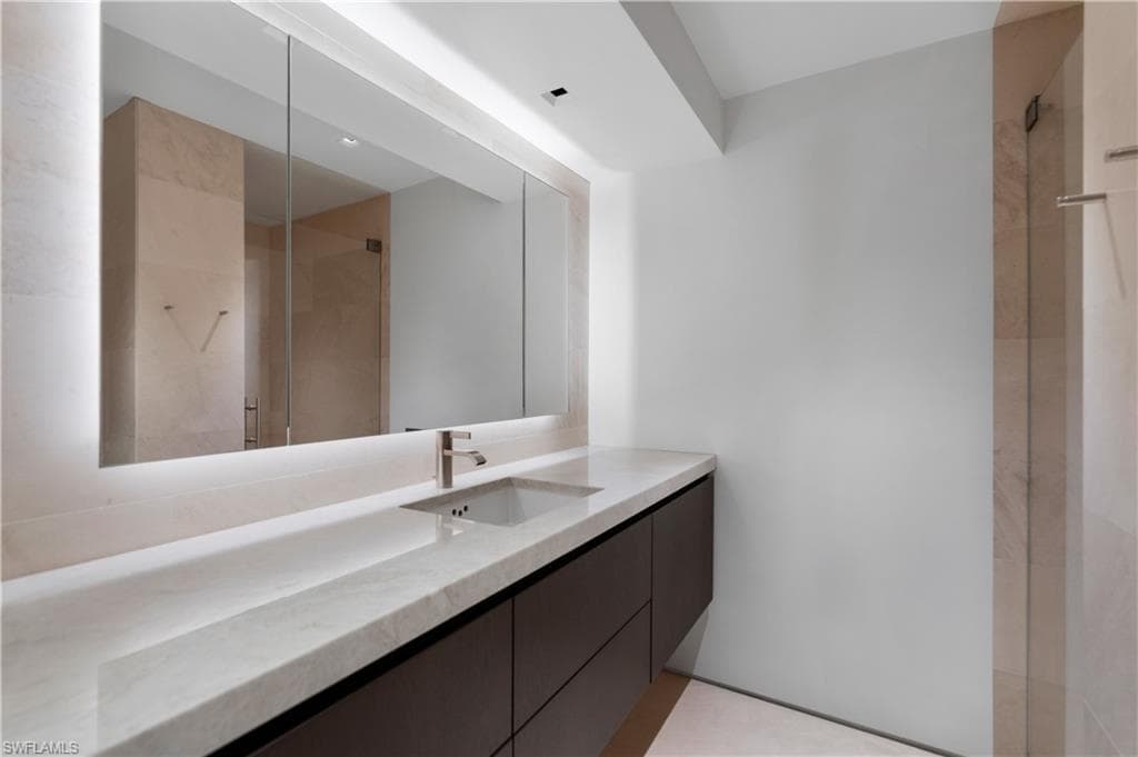 3655 Fort Charles DR-34
