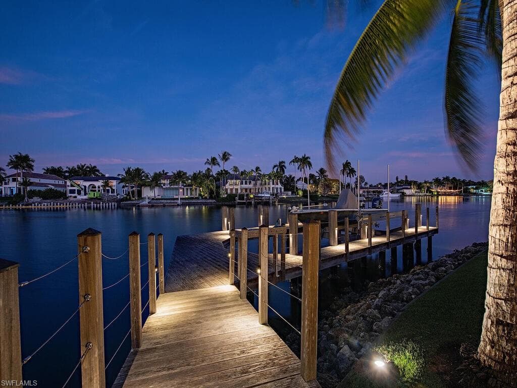 3655 Fort Charles DR-45