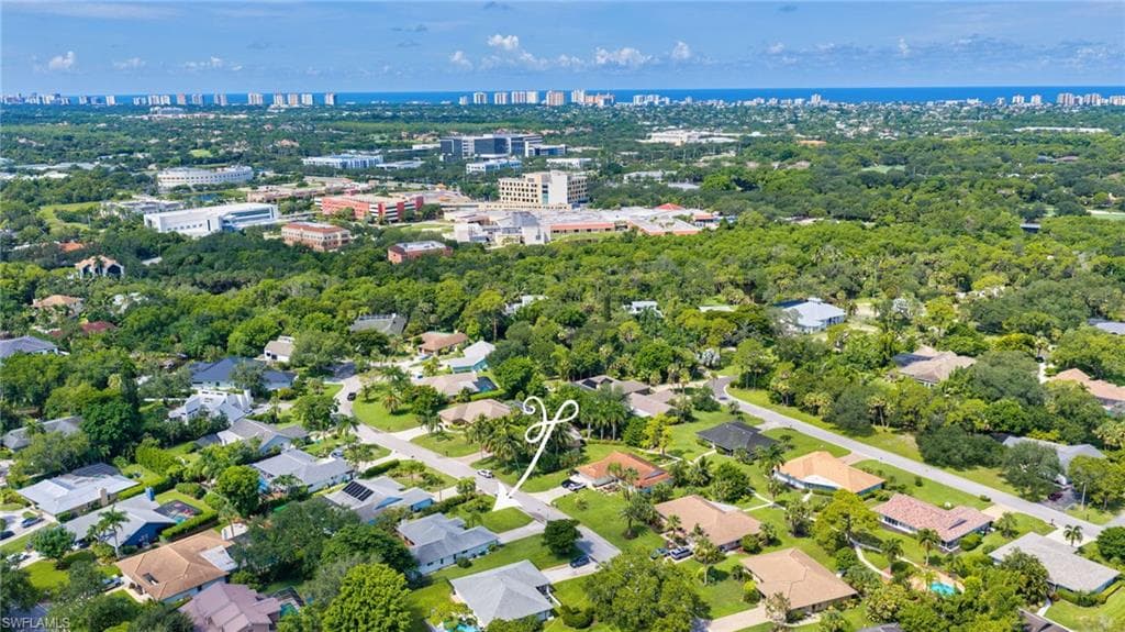 162 Westwood DR-4