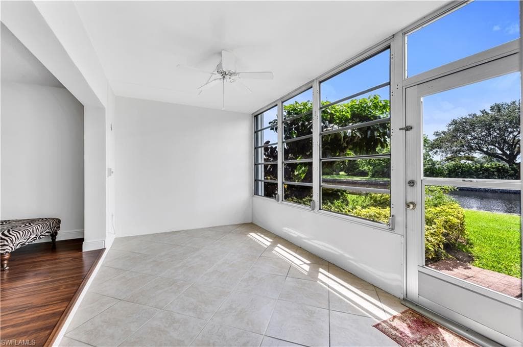 600 Valley Stream DR D3-14