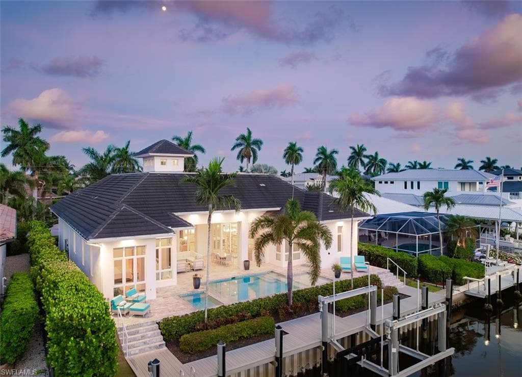 2100 SNOOK DR-42