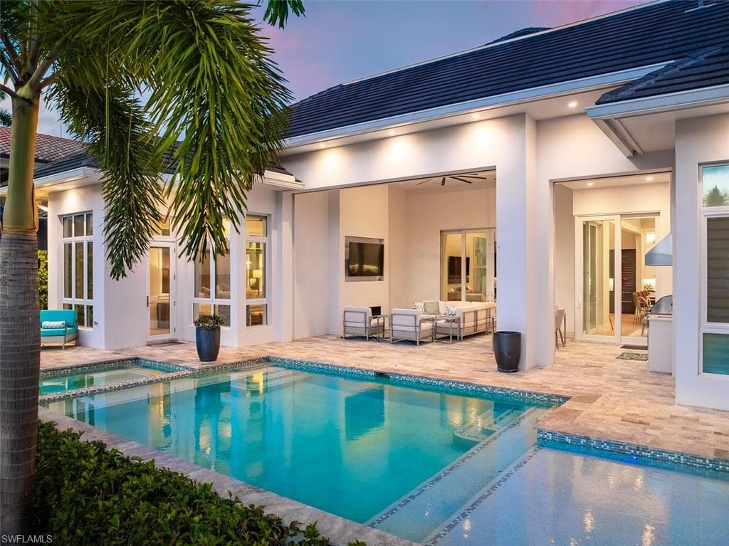 2100 SNOOK DR-3