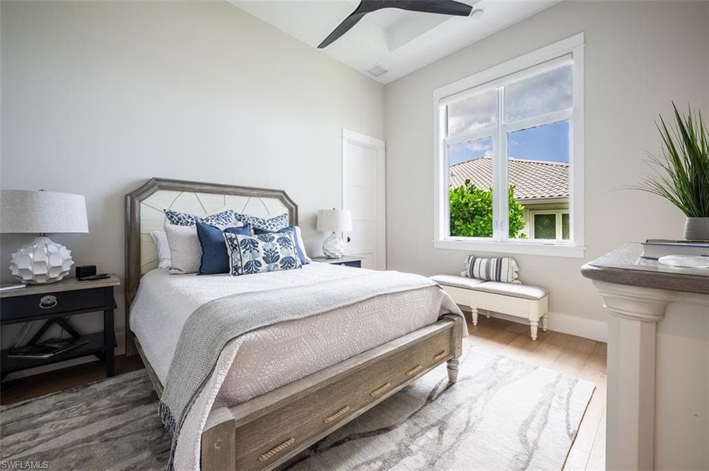 2100 SNOOK DR-30