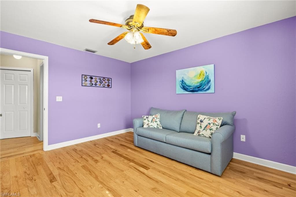 4616 SE 5th PL 208-19