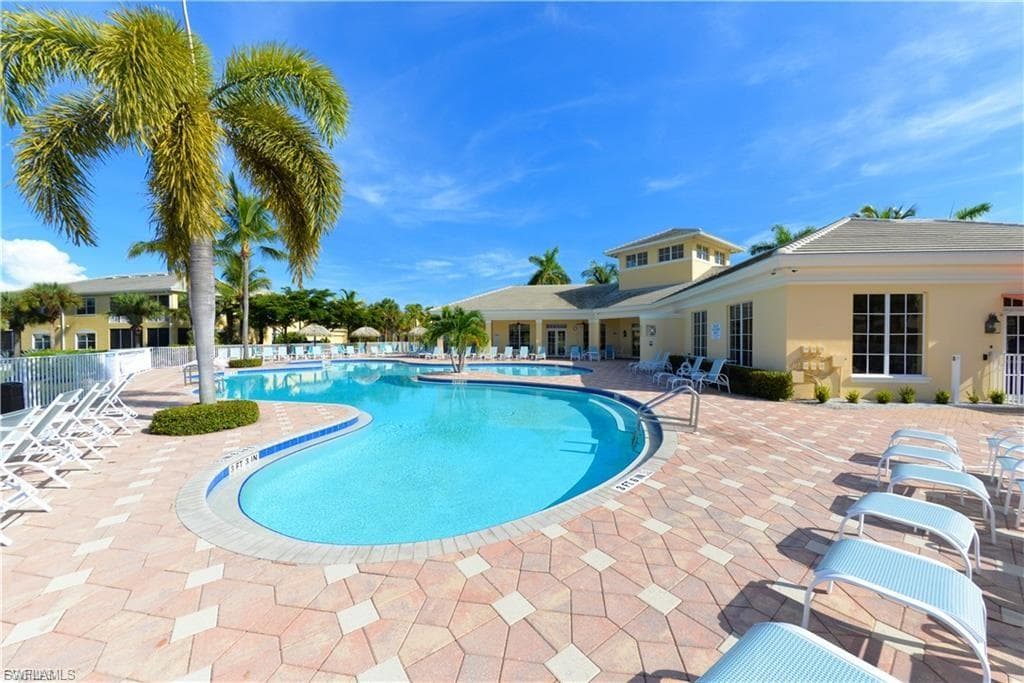 14551 Dolce Vista RD 202-43