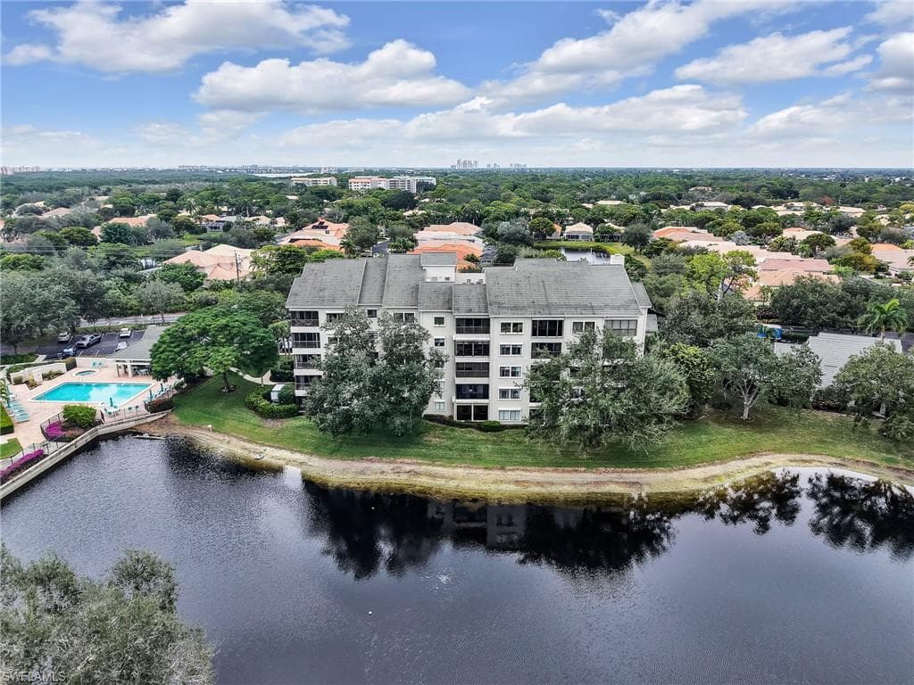 900 Arbor Lake DR 9-103-23