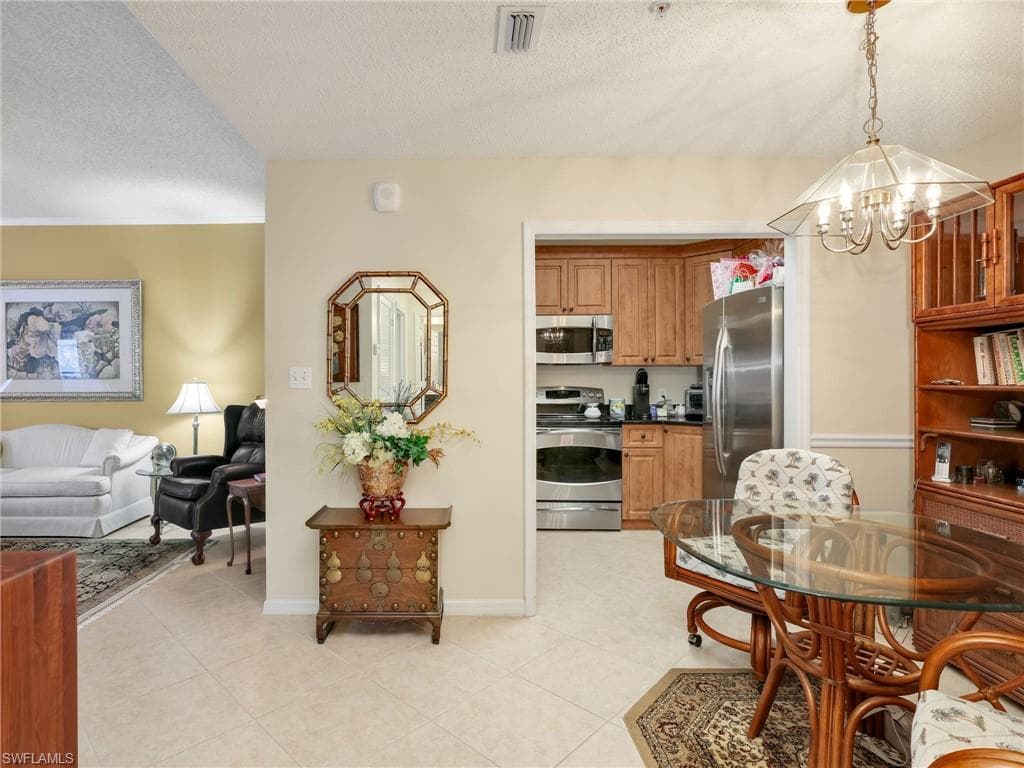 900 Arbor Lake DR 9-103-5