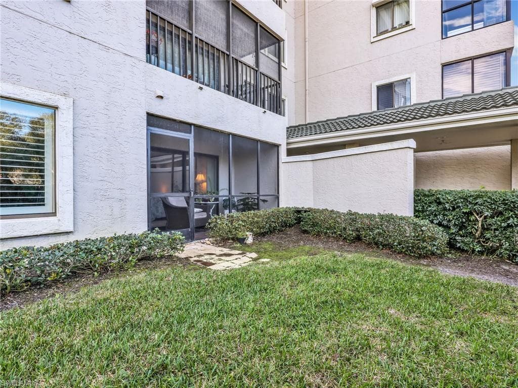 900 Arbor Lake DR 9-103-20