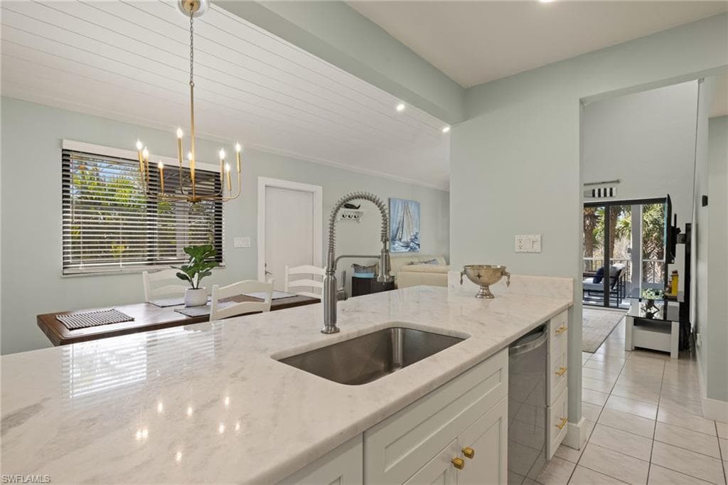 974 Greenwood CT S-6