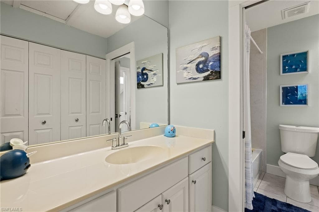 974 Greenwood CT S-25