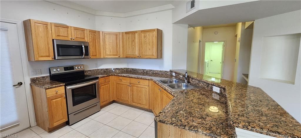 1794 Concordia Lake CIR 2603-9