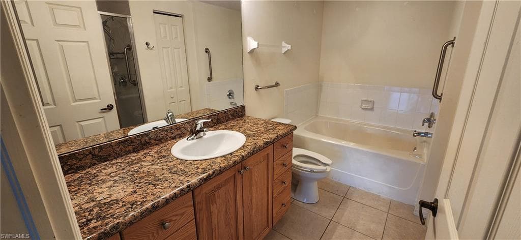 1794 Concordia Lake CIR 2603-15