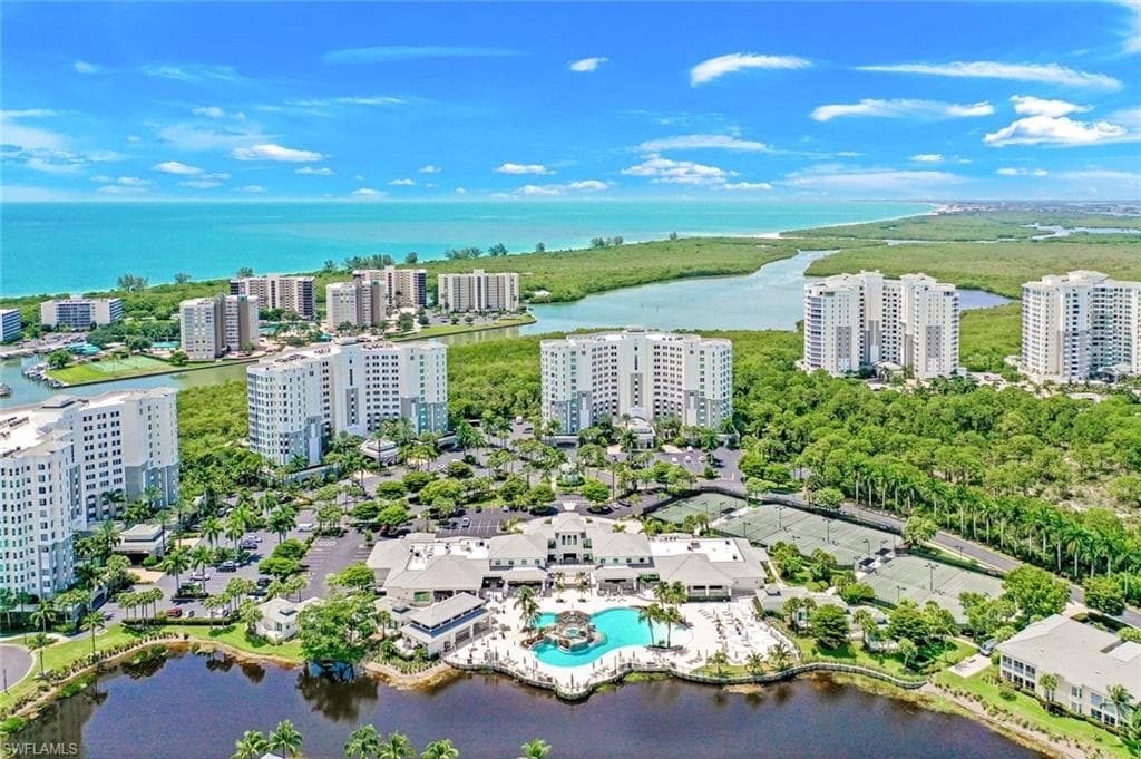 300 Dunes BLVD 602-2