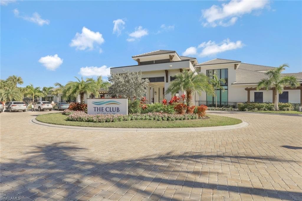 300 Dunes BLVD 602-19