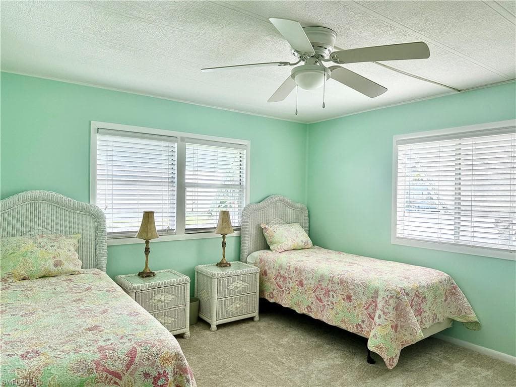 22 Turquoise AVE 22T-27