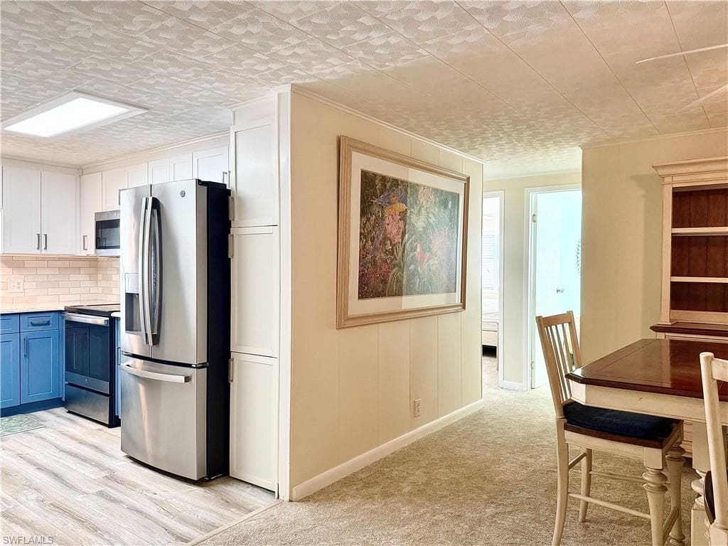 22 Turquoise AVE 22T-13