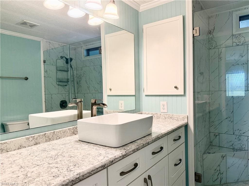 22 Turquoise AVE 22T-32