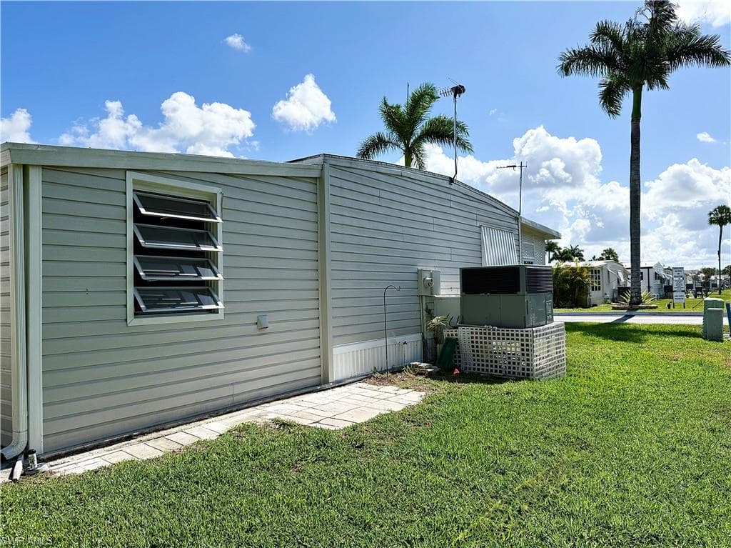 22 Turquoise AVE 22T-5