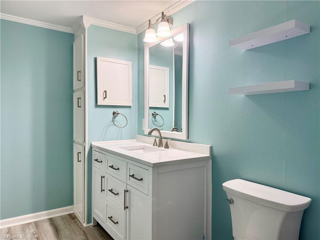 22 Turquoise AVE 22T-30
