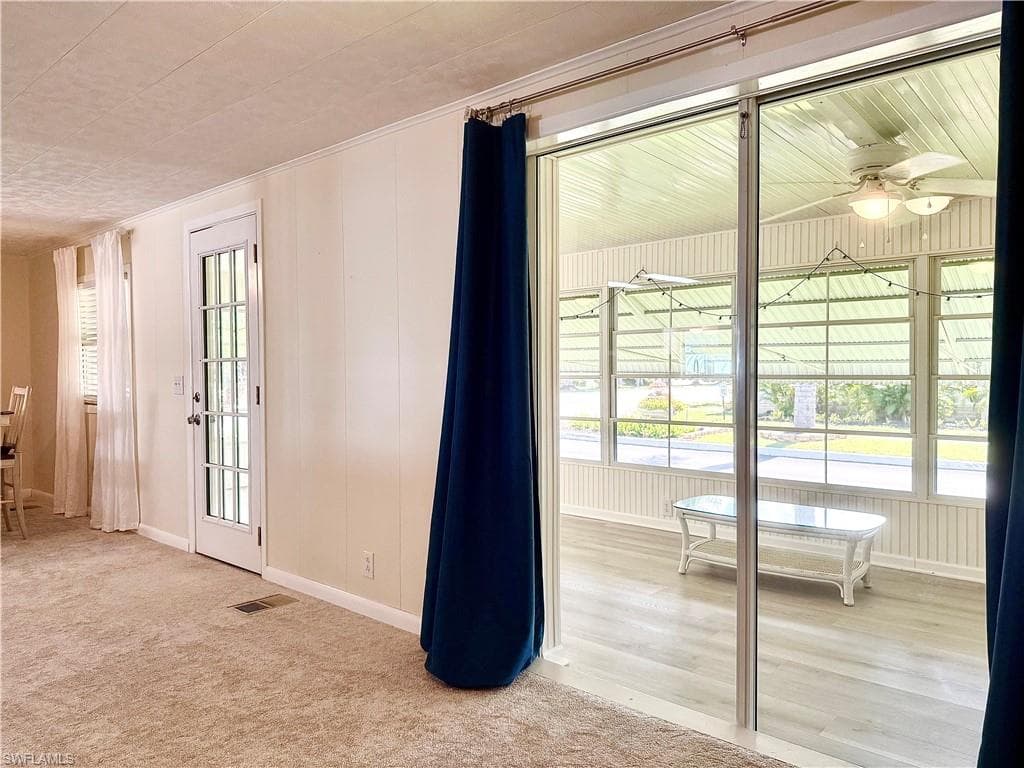 22 Turquoise AVE 22T-19