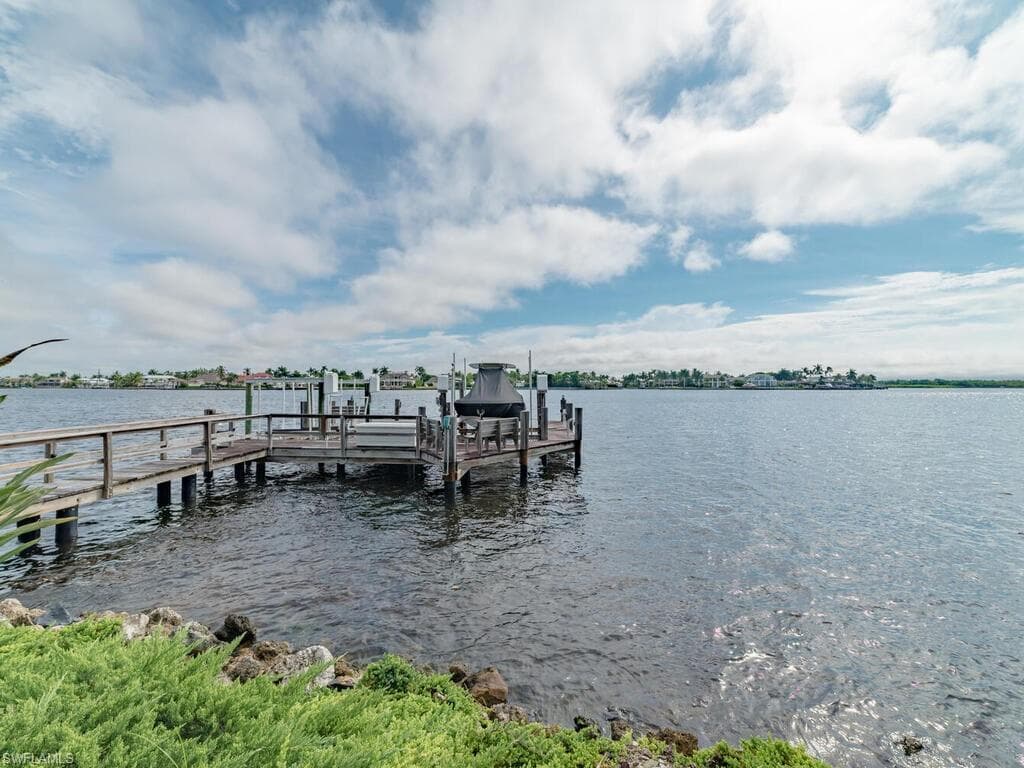 883 Galleon DR-43