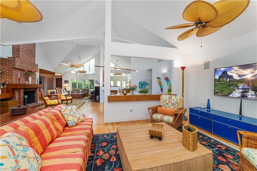 883 Galleon DR-12