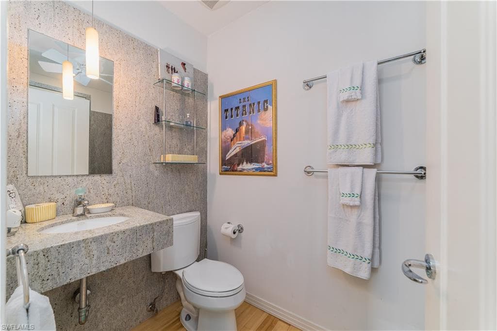 883 Galleon DR-20