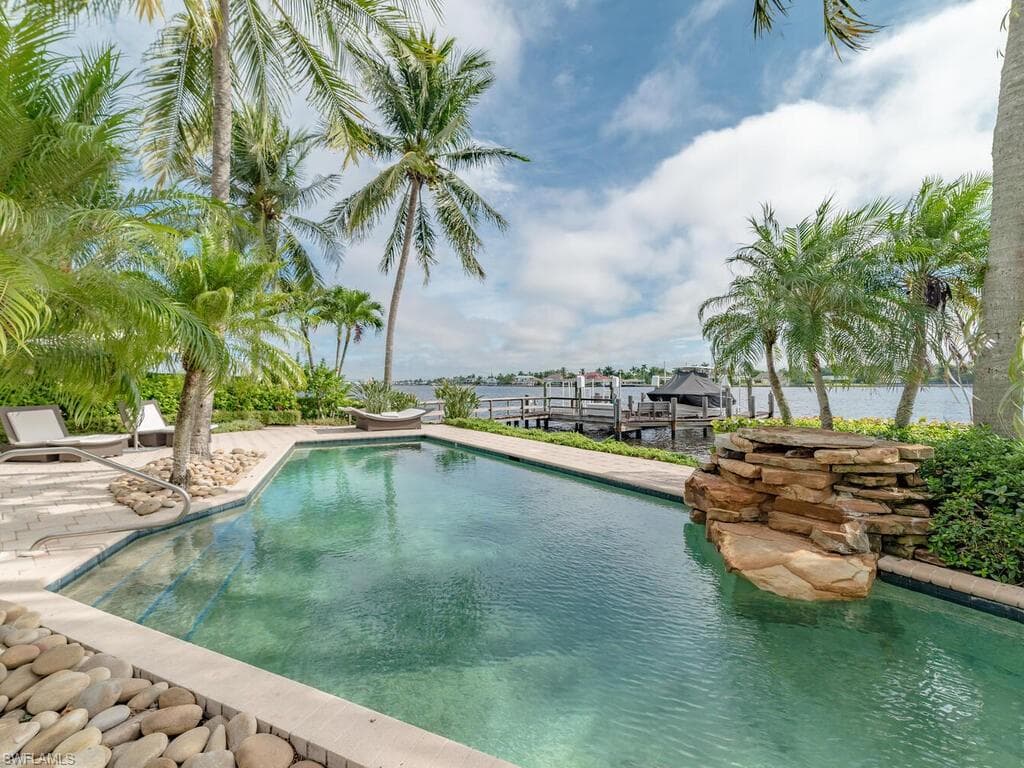 883 Galleon DR-41