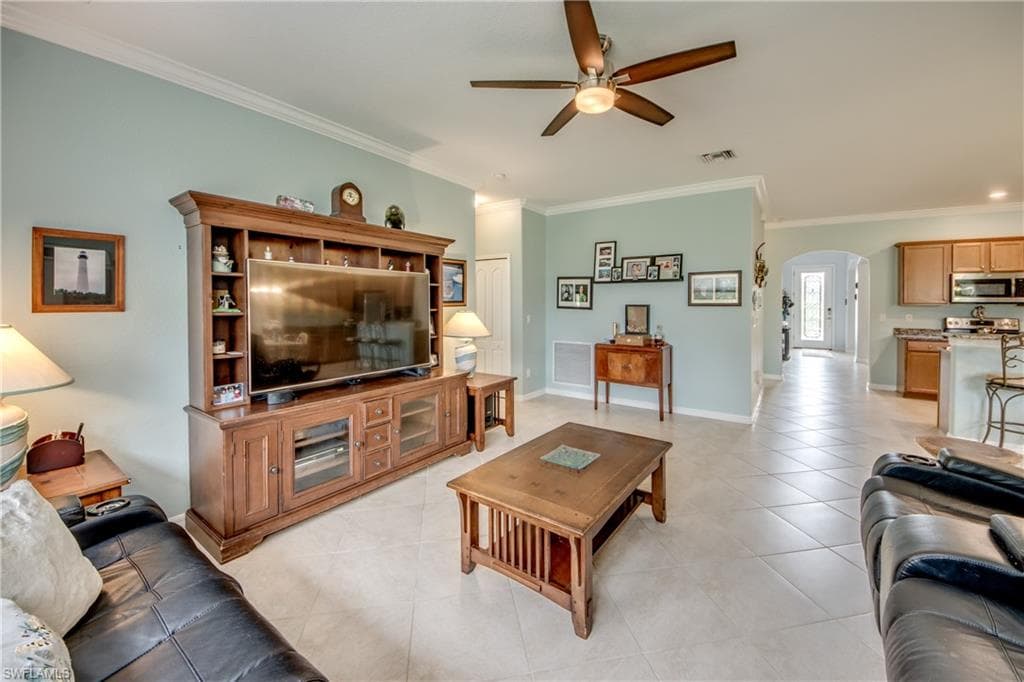 3613 Valle Santa CIR-16