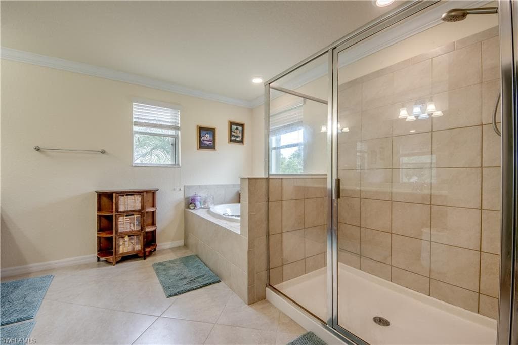 3613 Valle Santa CIR-20