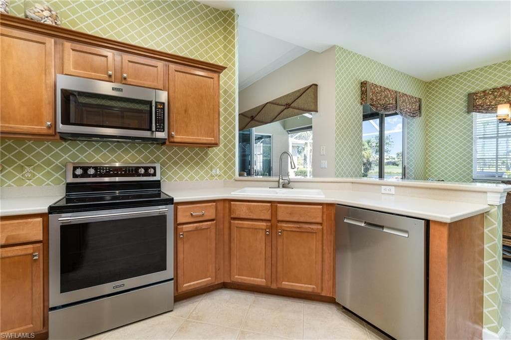 20083 Seadale CT-11