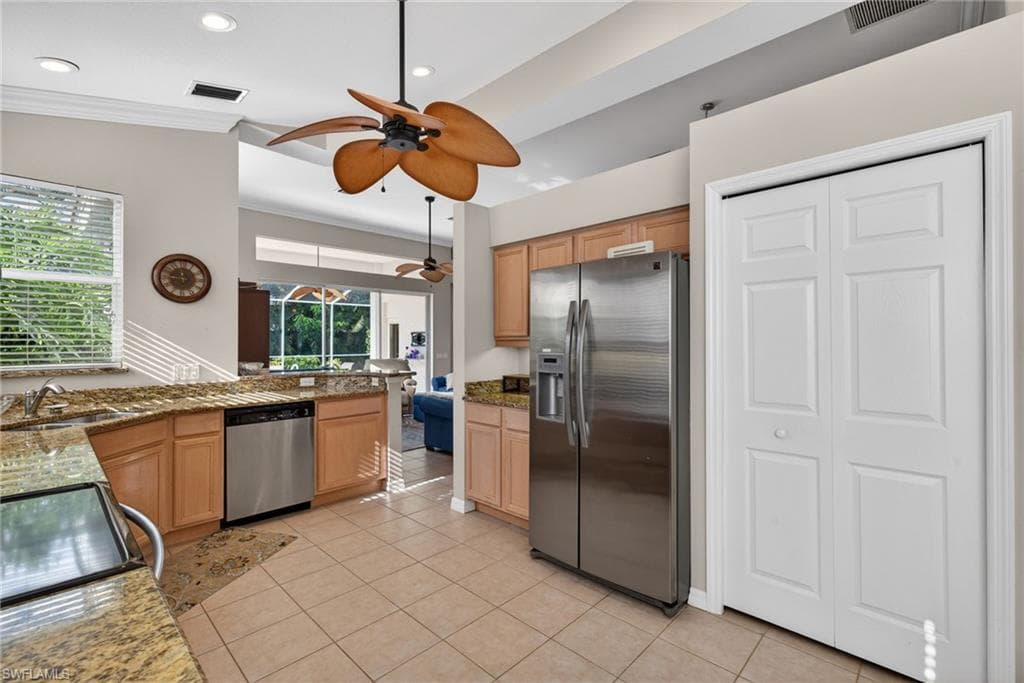 1789 Winding Oaks WAY-16