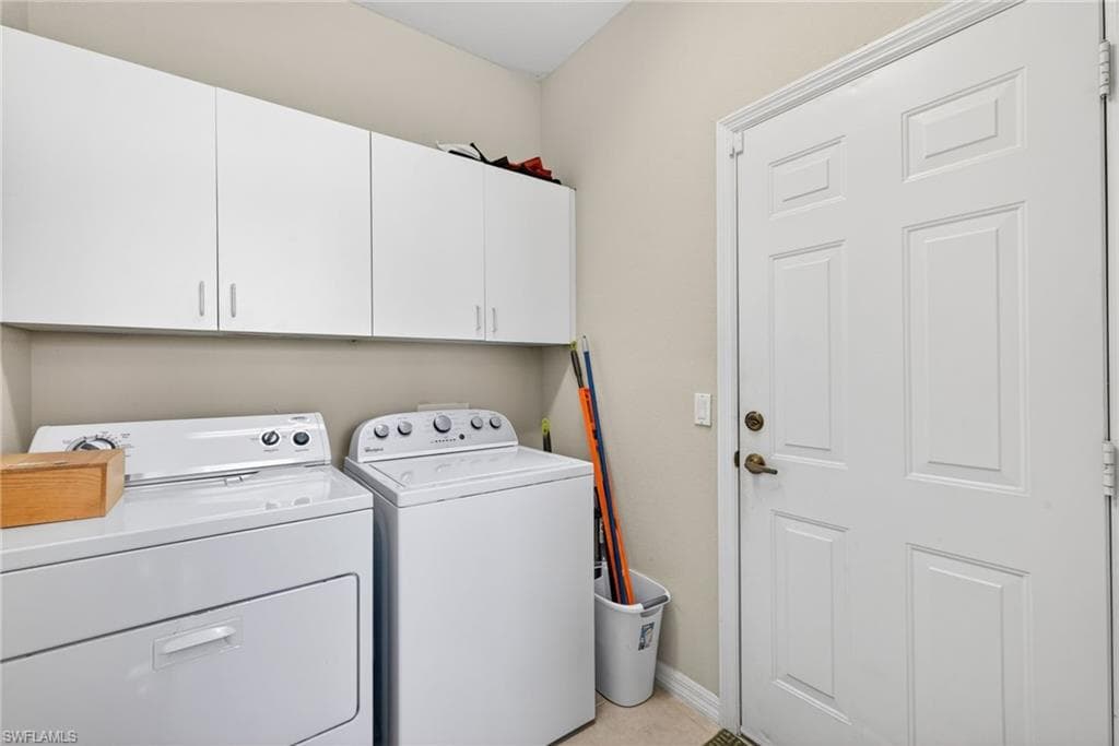 1789 Winding Oaks WAY-30